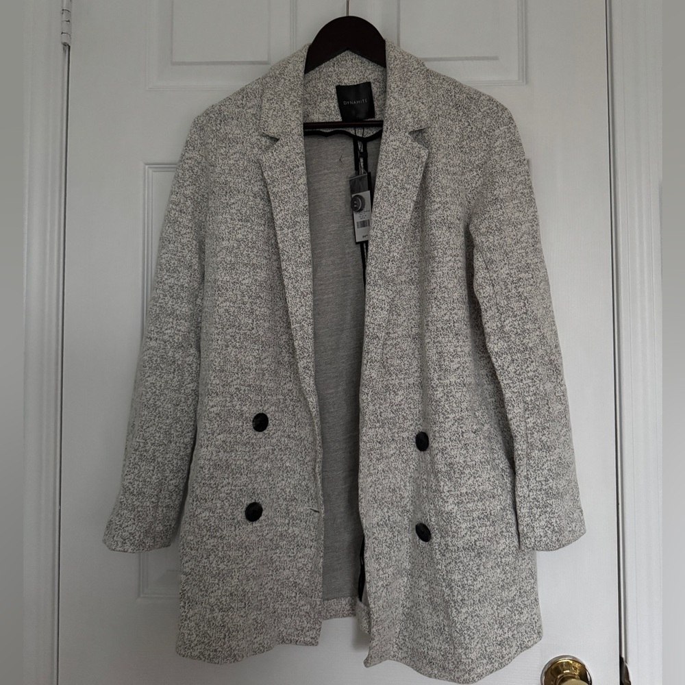 Dynamite Women’s Double-Breasted Grey/White Blazer